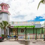 Lighthouse Inn