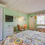 Lighthouse Inn