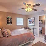 Cozy Naples Home With Lanai - 1 Mi To Bluebill Beach