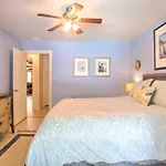 Cozy Naples Home With Lanai - 1 Mi To Bluebill Beach