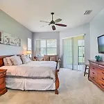 Luxurious Golf Course Getaway With Resort Perks