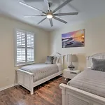 Modern Naples Home With Amenity Access!