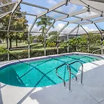 Golf-Course Oasis