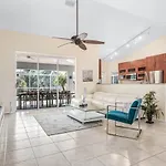 The New Diamond In Naples