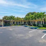 Tamiami Motel