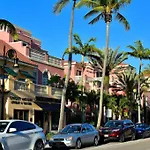 Del Mar Villa
