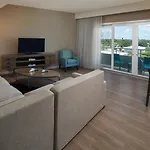 Edgewater Beach Hotel
