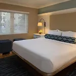Edgewater Beach Hotel