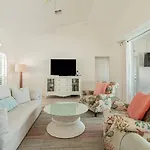 Briarwood - Vintage Lane