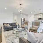 *Naples House With Pool Near Marco Island