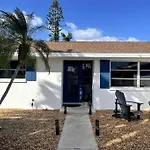 The Flip Flop - Updated Vacation Home!