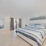 Close To Vanderbilt Beach Home!