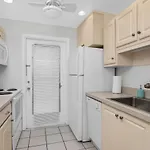 Coastal Paradise 815