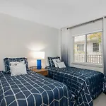 Beach Luxury 805