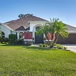 Modern Naples Oasis With Saltwater Pool And Spa!