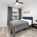 Luxury Condo, 90-Day Minimum Stay -Less Declined!!!, Gated, 4 Mi Vanderbilt Beach