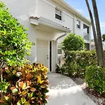 Luxury Condo, 90-Day Minimum Stay -Less Declined!!!, Gated, 4 Mi Vanderbilt Beach