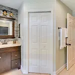 Pet-Friendly Naples Vacation Rental With Fire Pit!