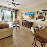 Naples Bay Resort Condo With Fabulous Amenities, Near Beach & Downtown!