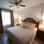Naples Bay Resort Condo With Fabulous Amenities, Near Beach & Downtown!
