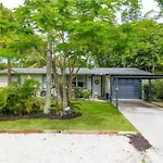 Botanical Garden And Beach 4-Bedroom House