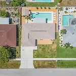 Naples Fl , Paradise Pool Home