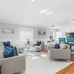 Naples Luxury 4Bdr+Den Pool Home
