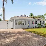 Naples Luxury 4Bdr+Den Pool Home