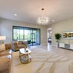 Naples Villa With Pool Access, 10 Mi To Beach!