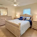 Paradise Naples Pool House