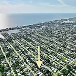 Aqua Blue! Only 1 Mile To The Beach! Heated Pool, Fenced In Yard & Pet Friendly!