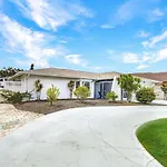 Beach Daze - Summer Sale! Southern Facing Pool, Walk To The Beach - No Ian Damage!