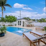 New! Naples Retreat - Close To Vanderbilt Beach