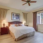 Beautiful Condo In Naples!