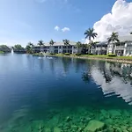Stunning 2-Bedroom Plus Den Condo In Greenlinks Resort