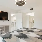 Park Shore Resort, 1St Floor, Bldg.H
