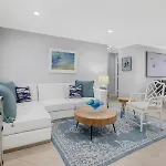 Pool Home In The Heart Of Naples!