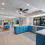 Serenity In Paradise! Heated Pool 10 Min To Beach!