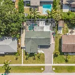 4 Bdr Pool Tropical Naples Oasis
