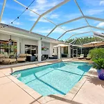 Lux Family 3 Bedroom With Pool Villa Walk To Beach And Mercato