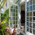 Garden Studio Just Minutes To Naples Sandy Beaches