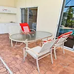 Altaira - Top Location Lake View Pool Spa4 Bed