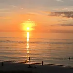Beachfront High-Rise! Book Today