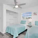 Ocean Bike Ride 2Bed 2Bath Sleeps 6