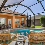 Lakeview Villa Lovely Pool Home In Gated Community