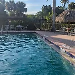 Marina Getaway On The Water!