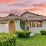 Private Pool Sunroom Beach Escape At Manatee