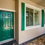 Stunning 3Br Naples Condo With Tropical Views