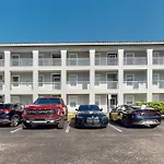 Vanderbilt Villas