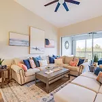 Elegant Naples Condo With Golf View And Community Pool